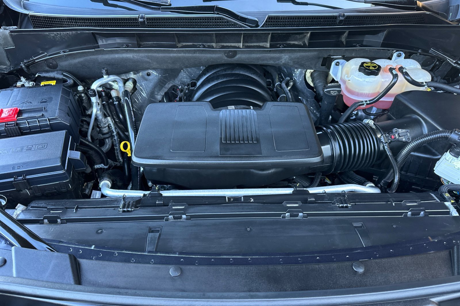 Used 2025 Cadillac Escalade Premium Luxury image 52