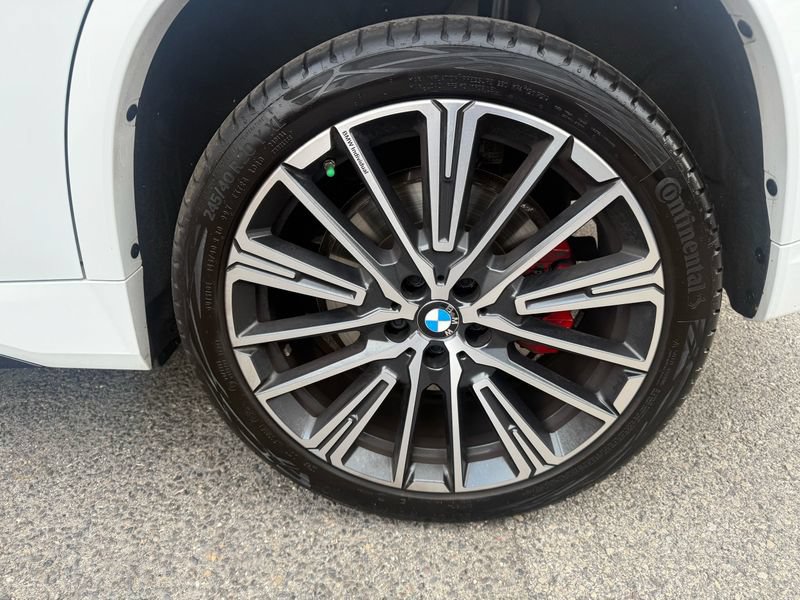 Used 2025 BMW X1 M35i w/ Premium Package AWD/4WD image 16