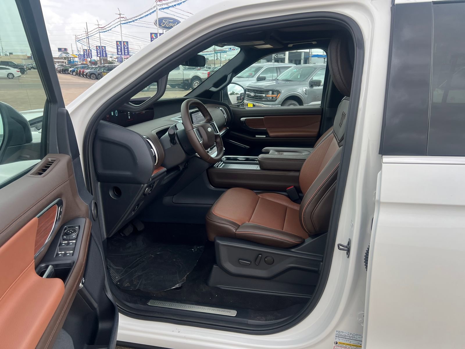 New 2026 Ford Expedition King Ranch AWD/4WD image 11
