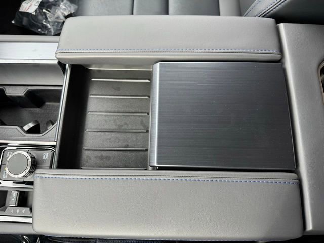 New 2026 Toyota Tundra Platinum w/ TRD Off-Road Package image 21