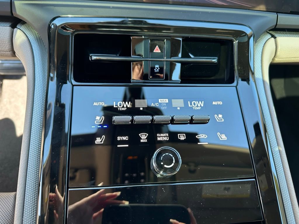 Used 2026 Porsche Panamera 4 image 23