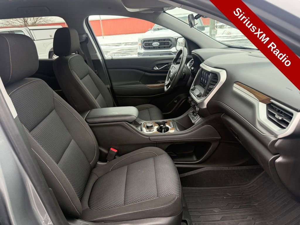 Used 2023 GMC Acadia SLE w/ Driver Convenience Package image 30