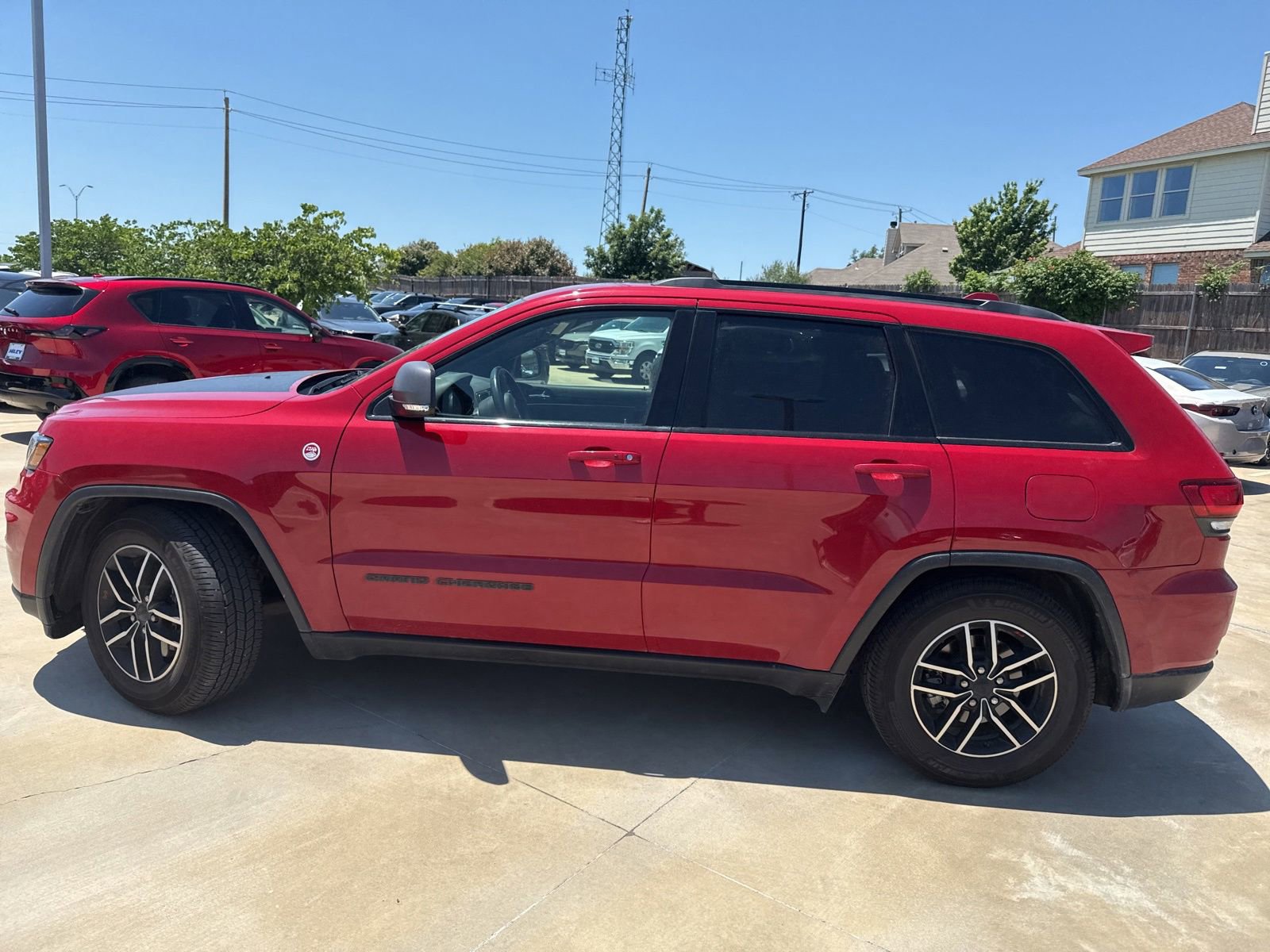 Used 2021 Jeep Grand Cherokee Trailhawk AWD/4WD image 18