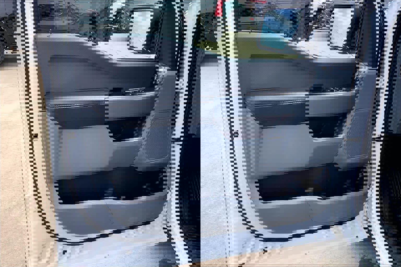 Used 2023 Ford F150 XLT image 21