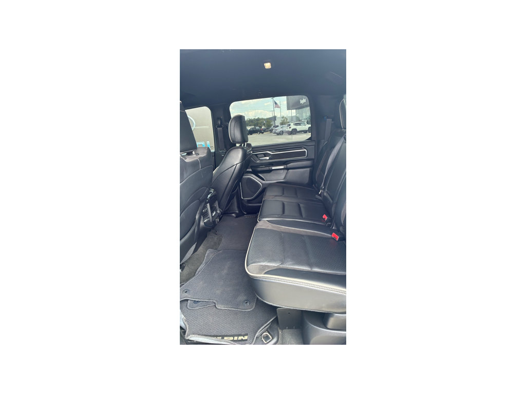 Used 2022 RAM 1500 Laramie w/ Sport Appearance Package AWD/4WD image 8