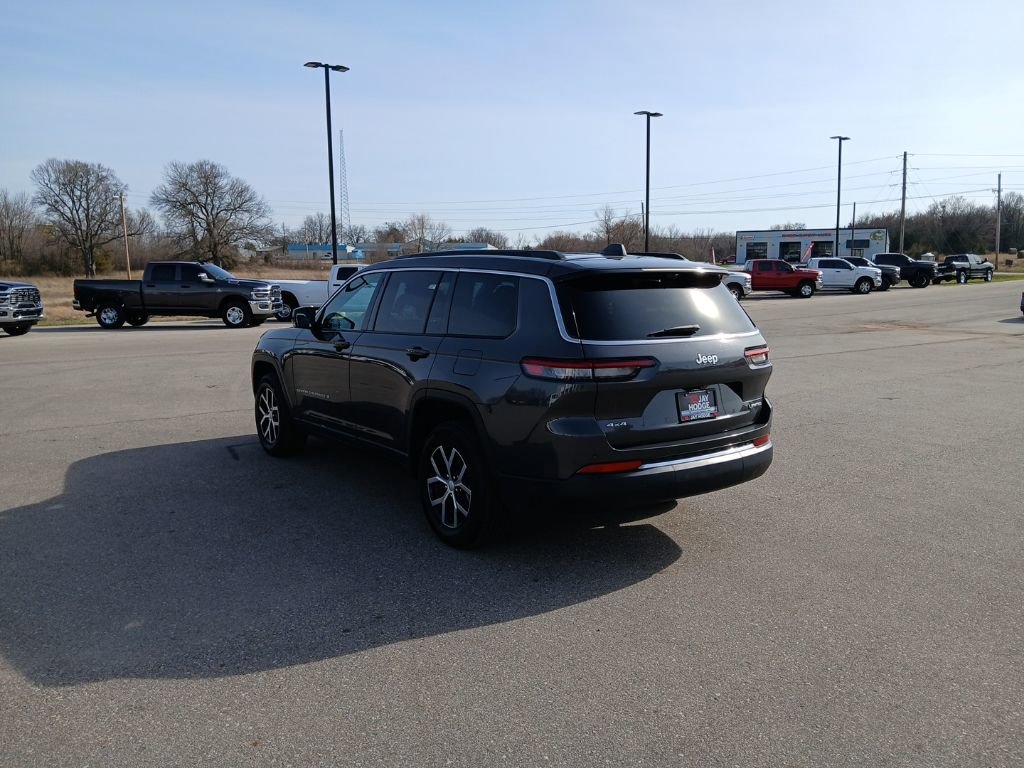 Used 2024 Jeep Grand Cherokee L Limited w/ Luxury Tech Group II image 5