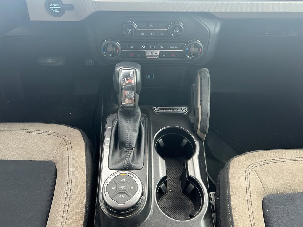 Used 2021 Ford Bronco Big Bend w/ Sasquatch Package AWD/4WD image 13