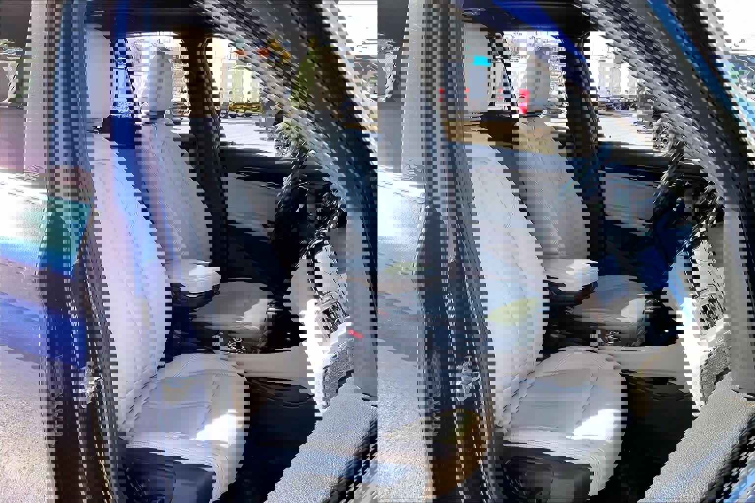 Used 2019 BMW X1 sDrive28i w/ Convenience Package image 8