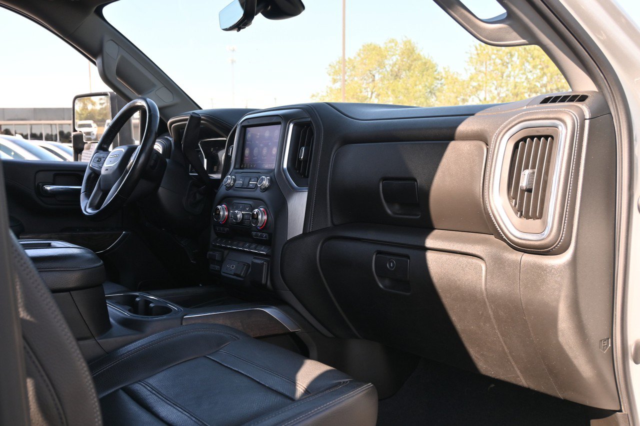Used 2020 GMC Sierra 2500 Denali w/ Denali Ultimate Package AWD/4WD image 24