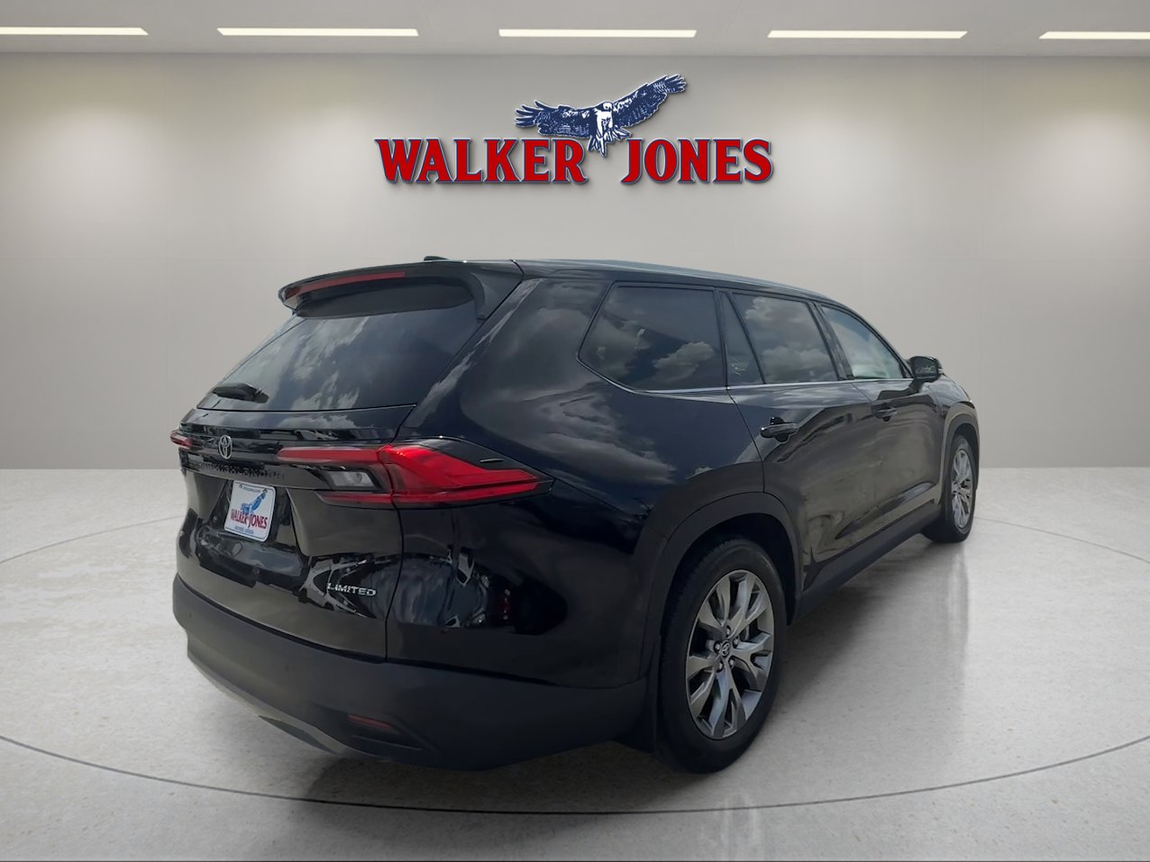 Used 2024 Toyota Grand Highlander AWD image 5