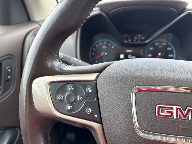 Used 2022 GMC Canyon Denali RWD image 25