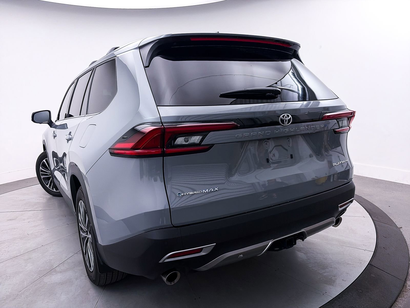 Used 2025 Toyota Grand Highlander AWD Hybrid image 11