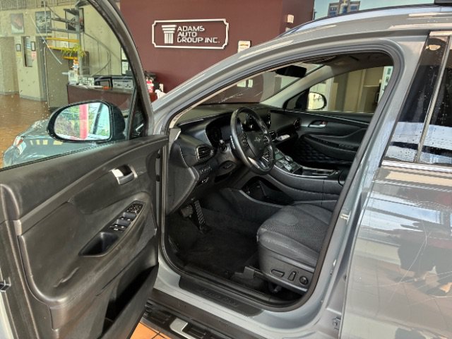 Used 2022 Hyundai Santa Fe XRT FWD image 17