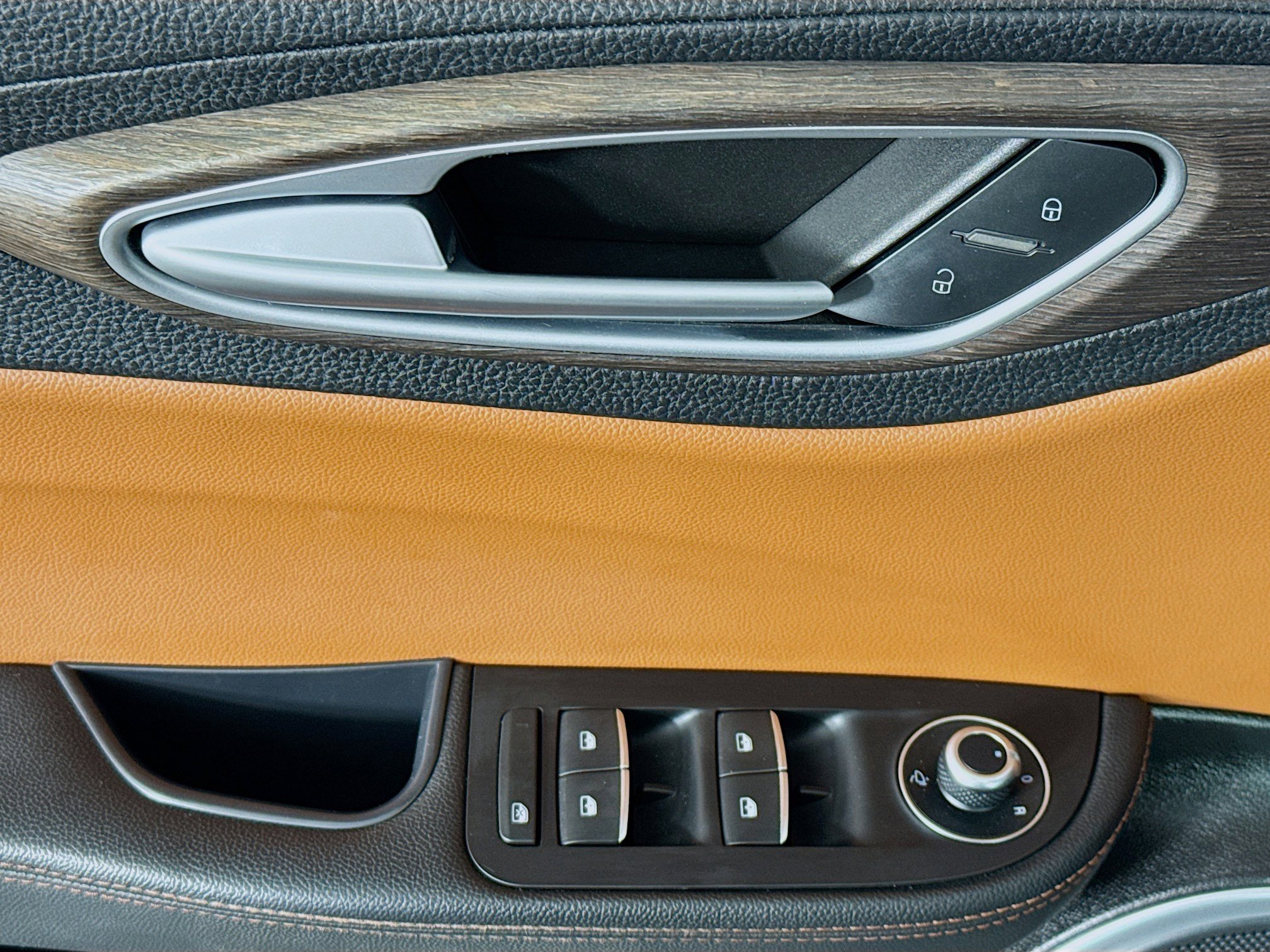 Used 2019 Alfa Romeo Giulia Ti image 23