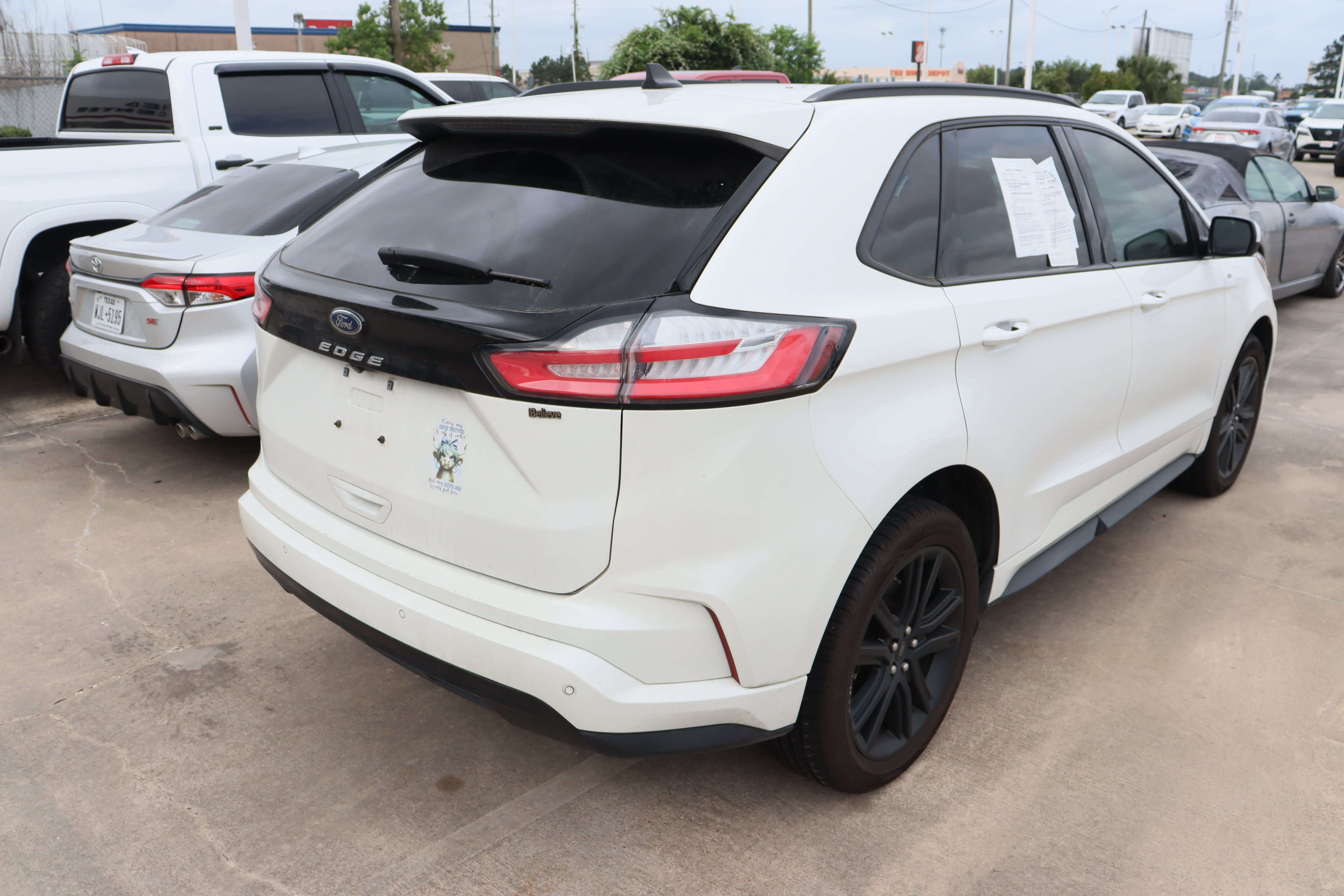 Used 2022 Ford Edge ST-Line AWD/4WD image 10