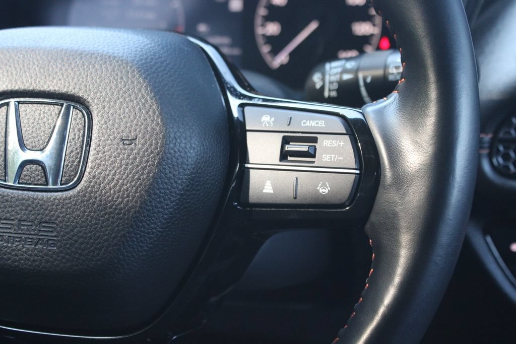 Used 2025 Honda HR-V Sport image 18