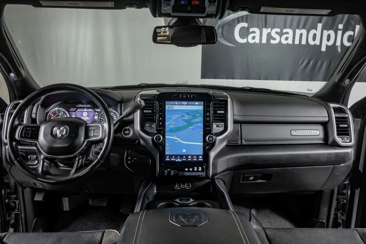 Used 2022 RAM 2500 Laramie w/ Night Edition AWD/4WD image 14