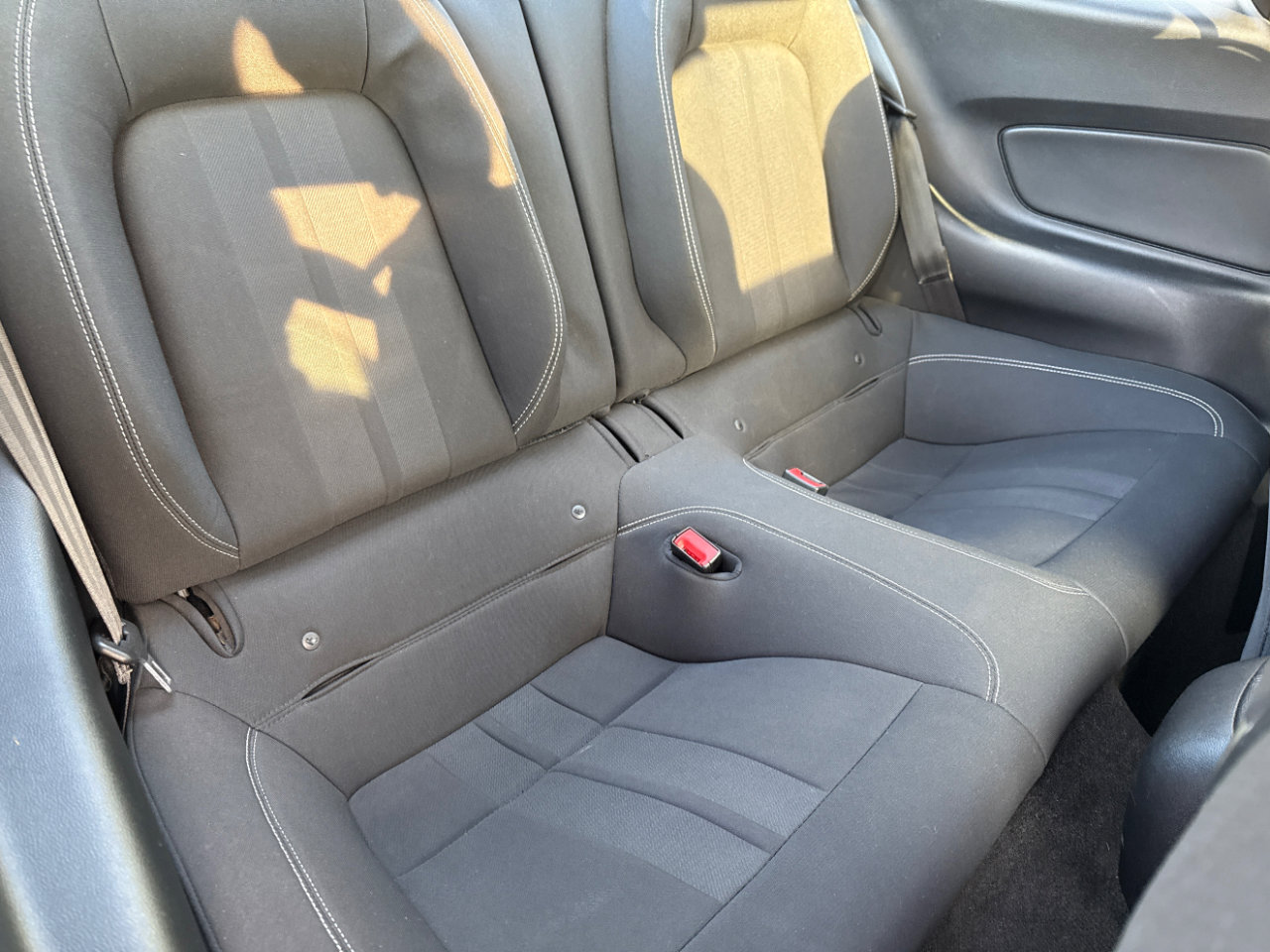 Used 2018 Ford Mustang Coupe w/ Equipment Group 101A image 9