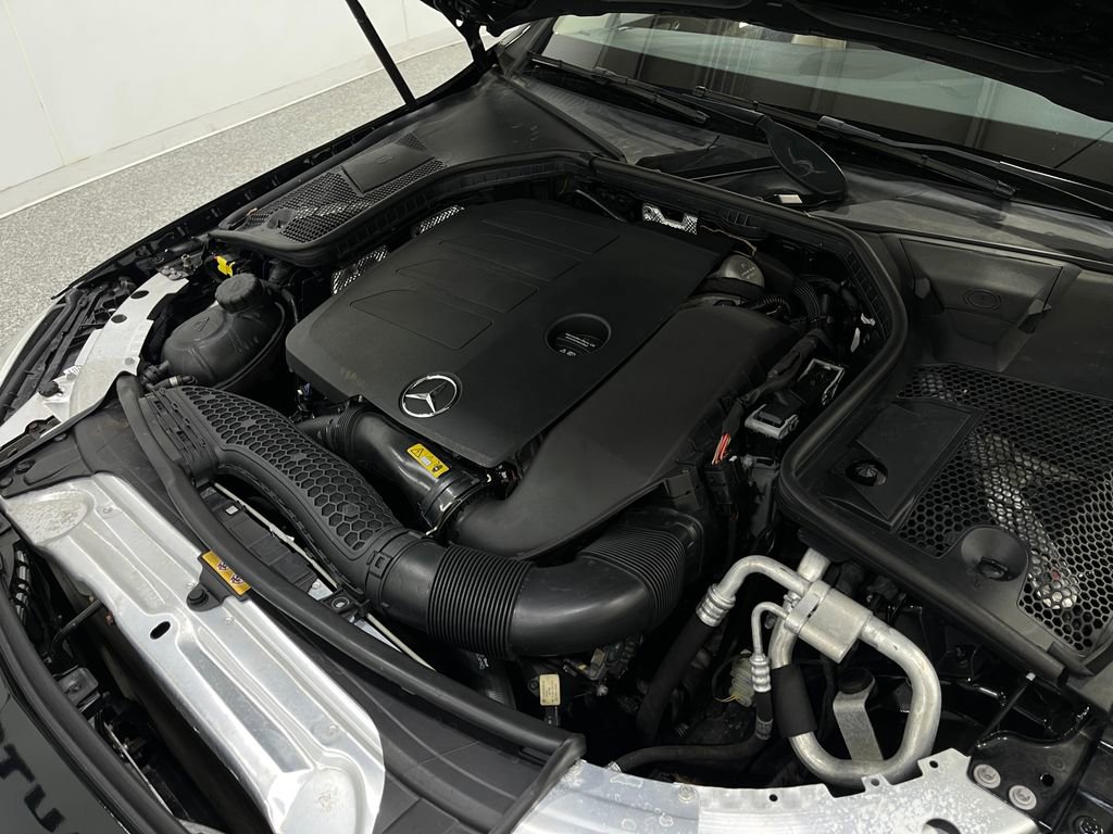 Used 2019 Mercedes-Benz C 300 4MATIC Sedan image 26
