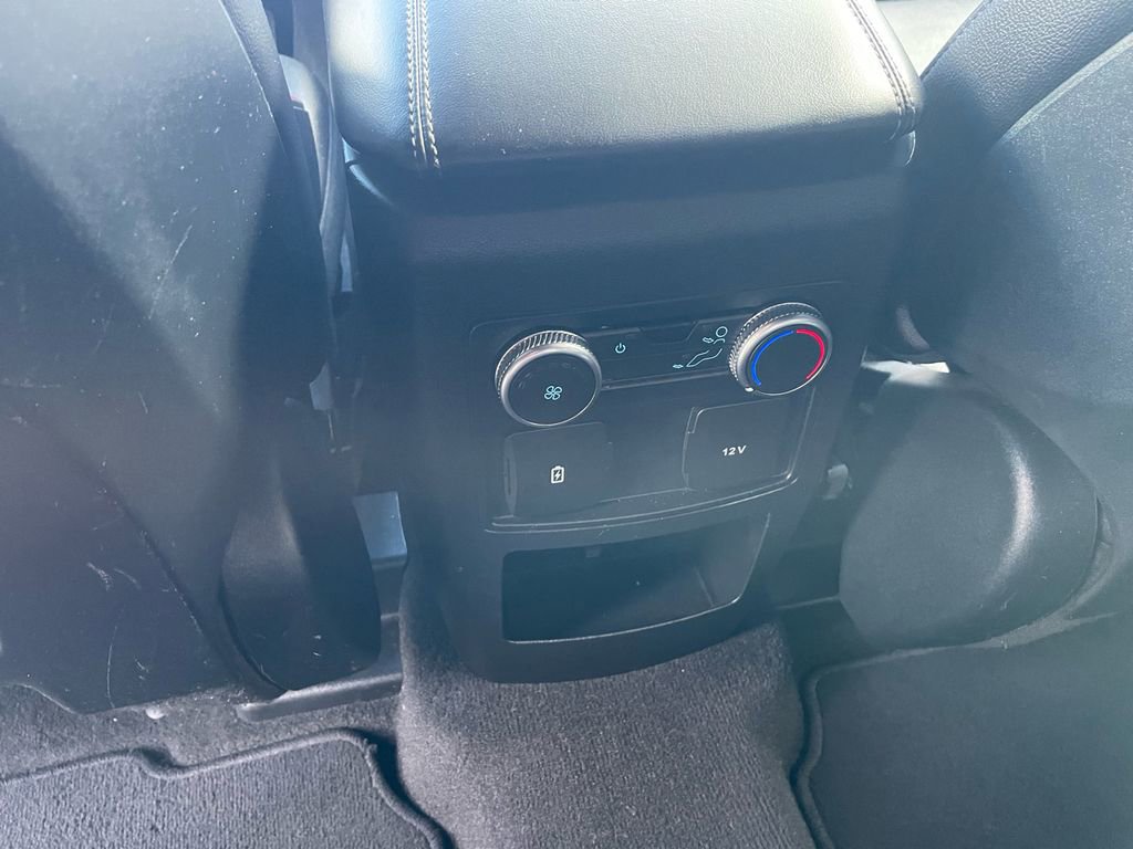 Used 2020 Ford Explorer XLT w/ Equipment Group 202A image 23