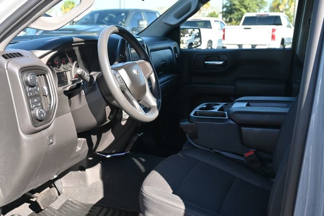 Used 2024 Chevrolet Silverado 1500 Custom Trail Boss w/ LPO, Dark Essentials Package image 9