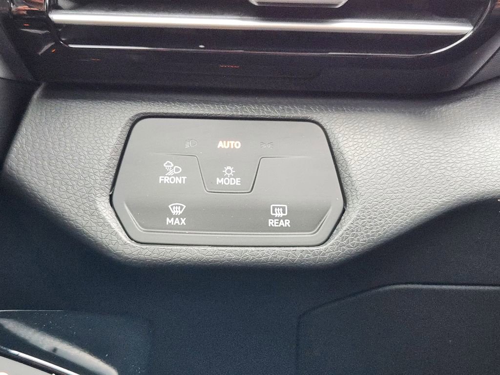 Certified 2024 Volkswagen ID.4 S RWD image 18