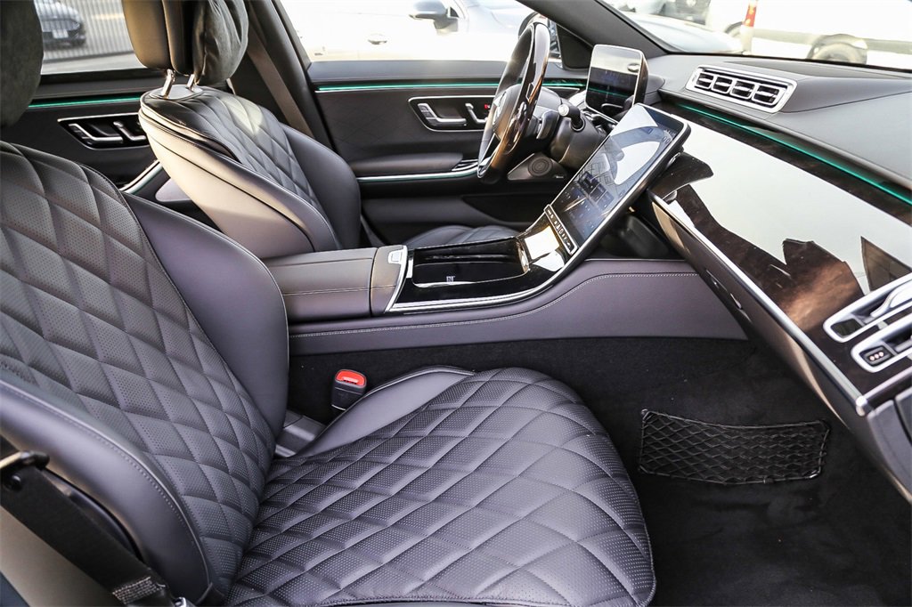 Used 2024 Mercedes-Benz S 580 4MATIC Sedan image 21