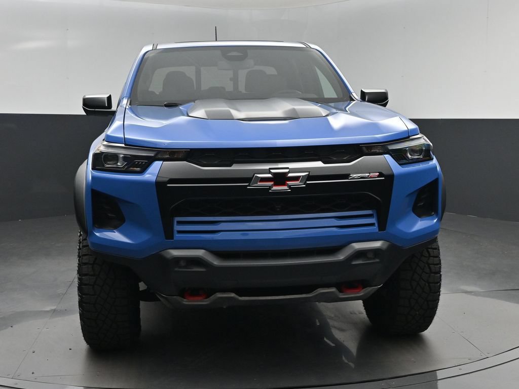 Used 2026 Chevrolet Colorado ZR2 w/ Technology Package AWD/4WD image 21