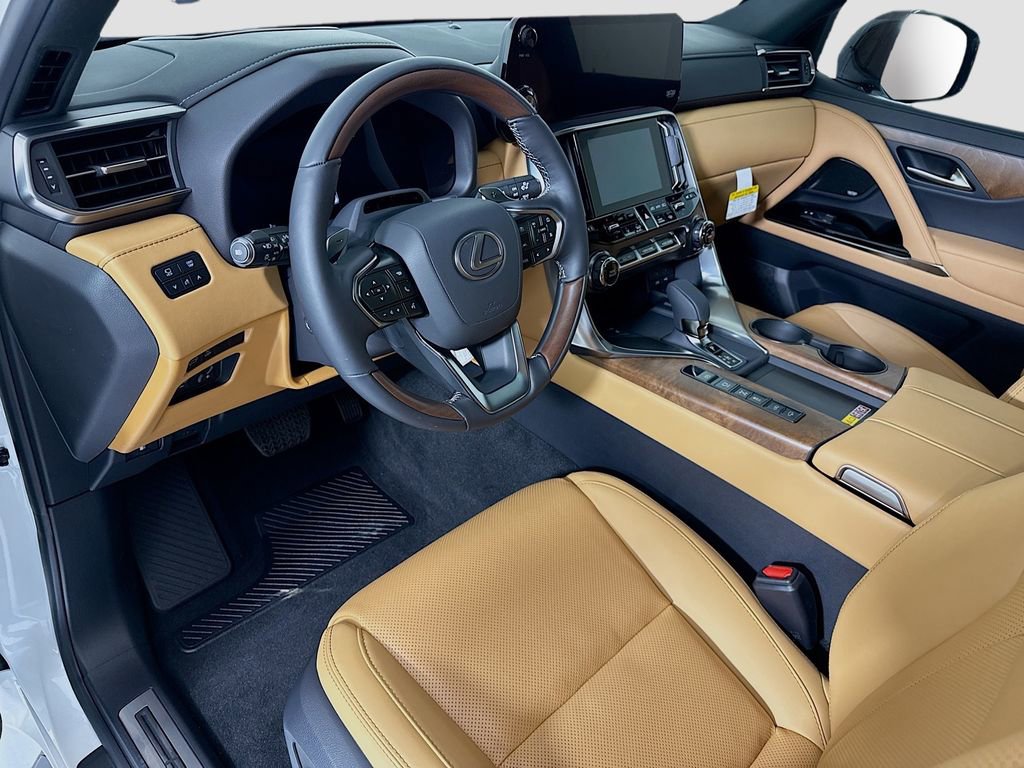 New 2026 Lexus LX 700h Luxury image 9