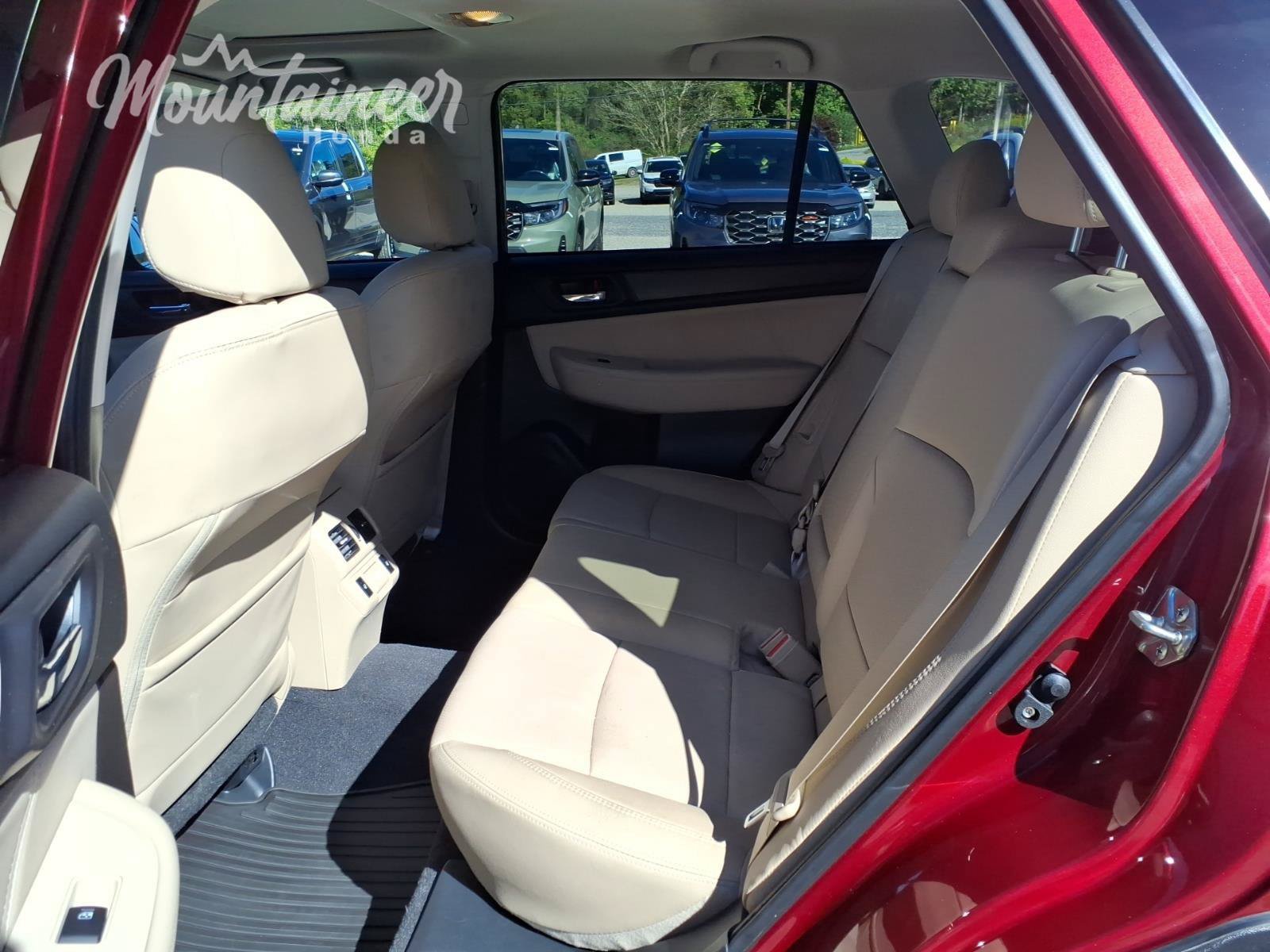 Used 2018 Subaru Outback 2.5i Limited AWD/4WD image 16