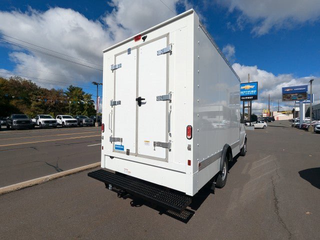 New 2024 Chevrolet Express 3500 w/ Power Convenience Package RWD image 5
