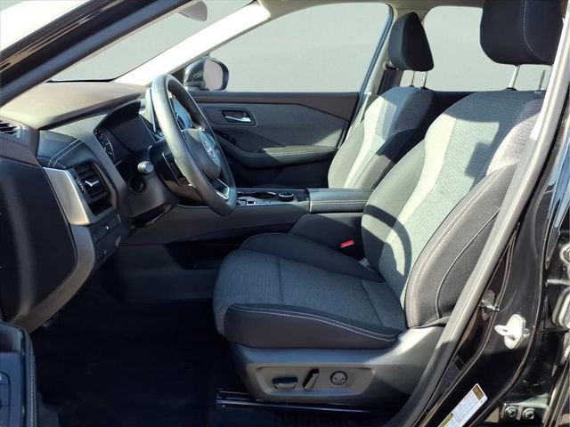 Used 2023 Nissan Rogue SV image 26