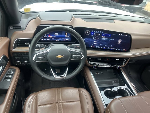 Certified 2025 Chevrolet Suburban High Country image 29