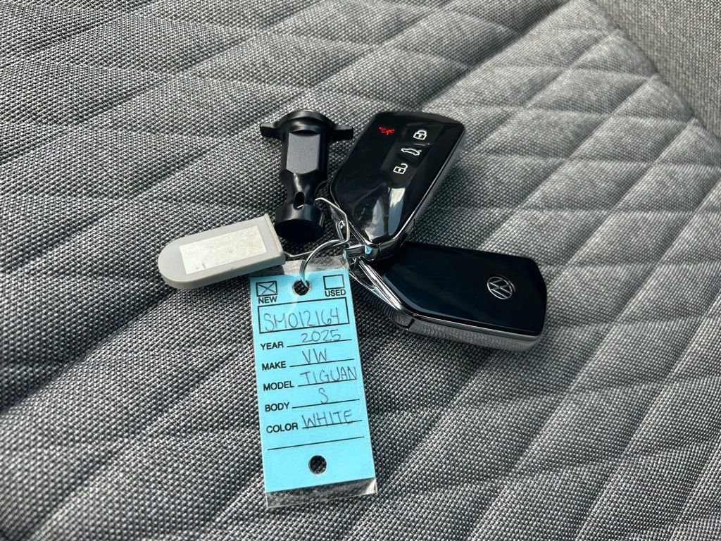 Used 2025 Volkswagen Tiguan S image 54