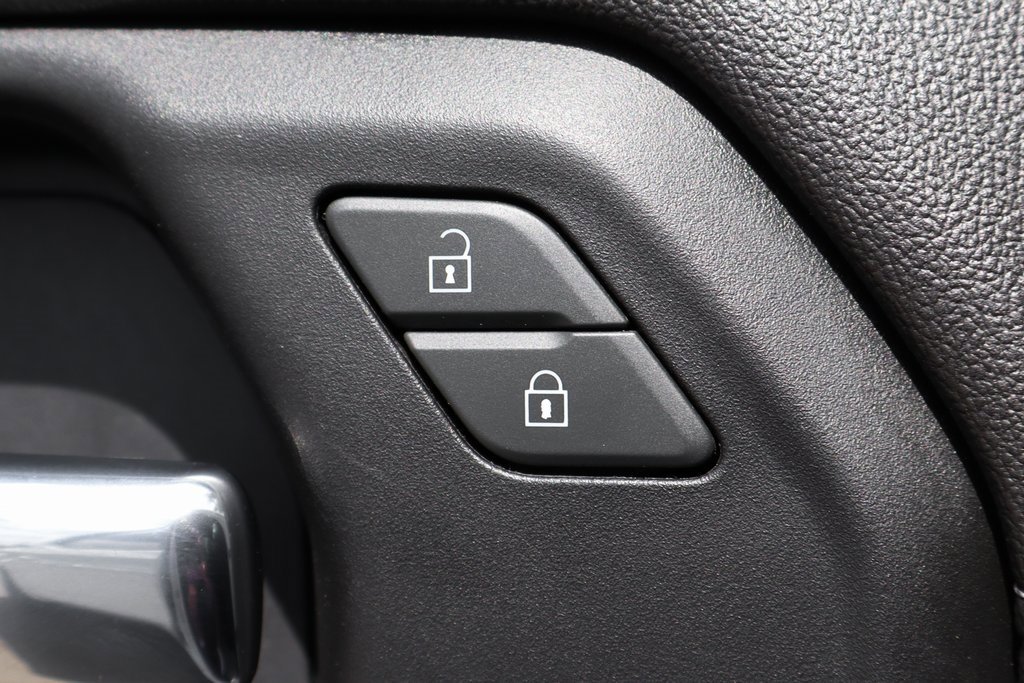 Used 2022 Chevrolet Silverado 1500 RST w/ Safety Package image 16