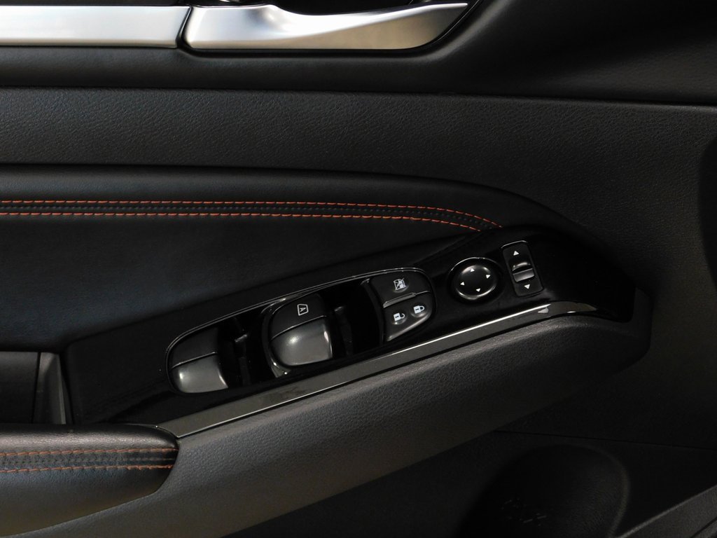 Used 2023 Nissan Altima 2.5 SR image 29