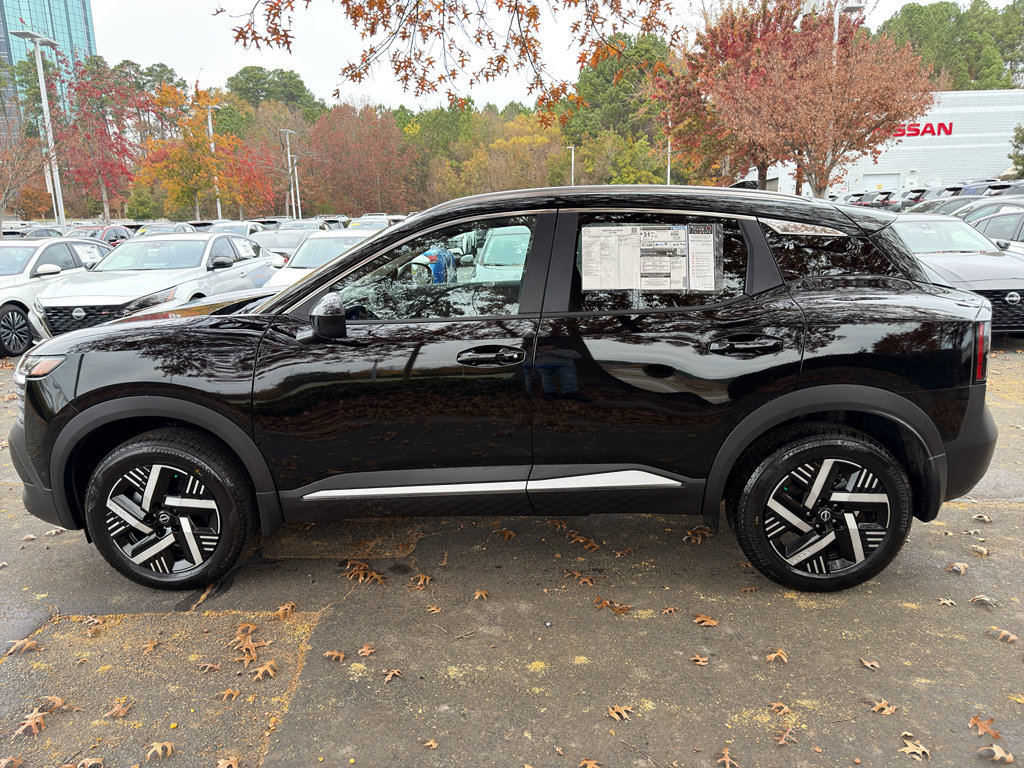 New 2026 Nissan Kicks SV image 4