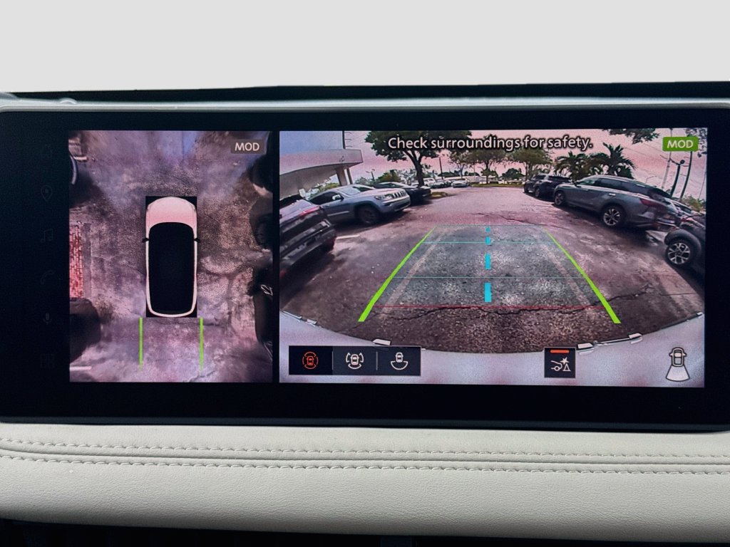 Used 2027 INFINITI QX60 Luxe w/ Cargo Package FWD image 15