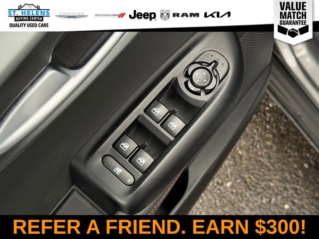 Used 2024 Dodge Hornet R/T image 19