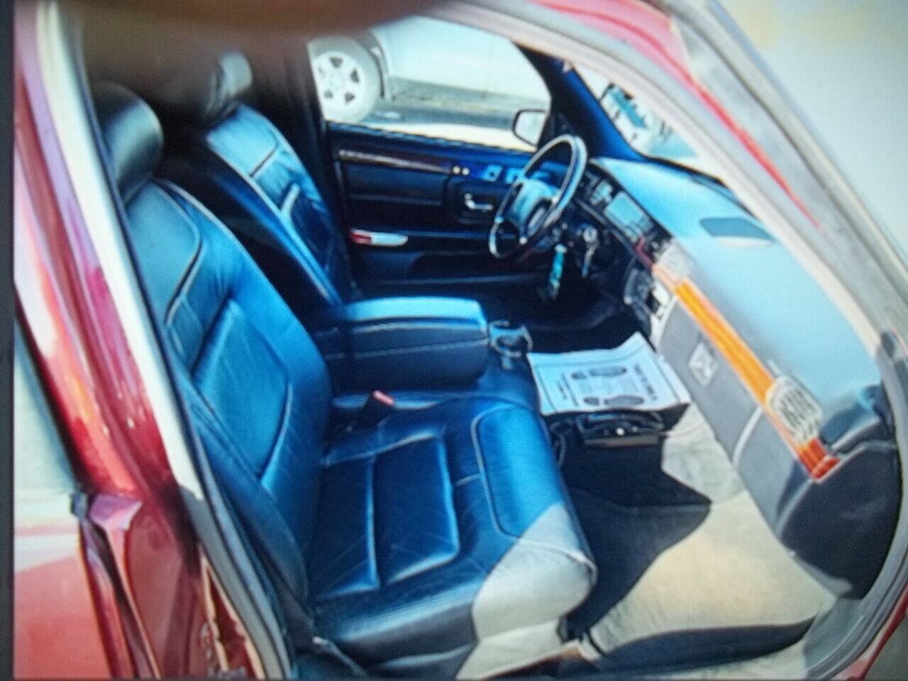 Used 1997 Cadillac De Ville Limousine FWD image 4