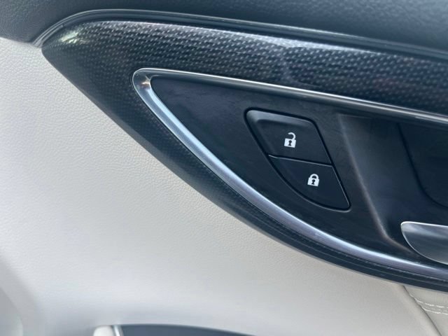 Used 2023 Buick Envision Preferred AWD/4WD image 39