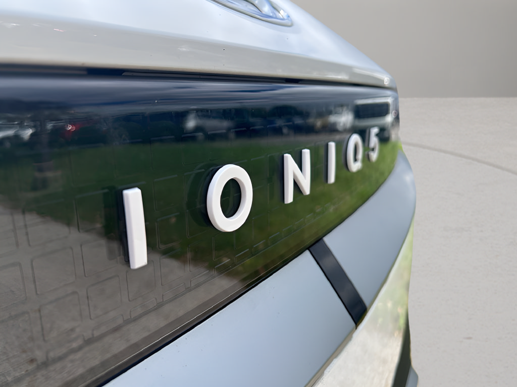 Certified 2024 Hyundai Ioniq 5 SEL AWD/4WD image 12