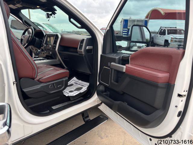 Used 2018 Ford F150 Platinum w/ Equipment Group 701A Luxury AWD/4WD image 35