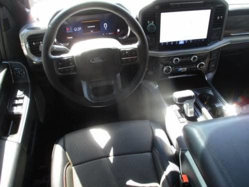 Used 2025 Ford F150 Lariat w/ Equipment Group 501A Mid image 6