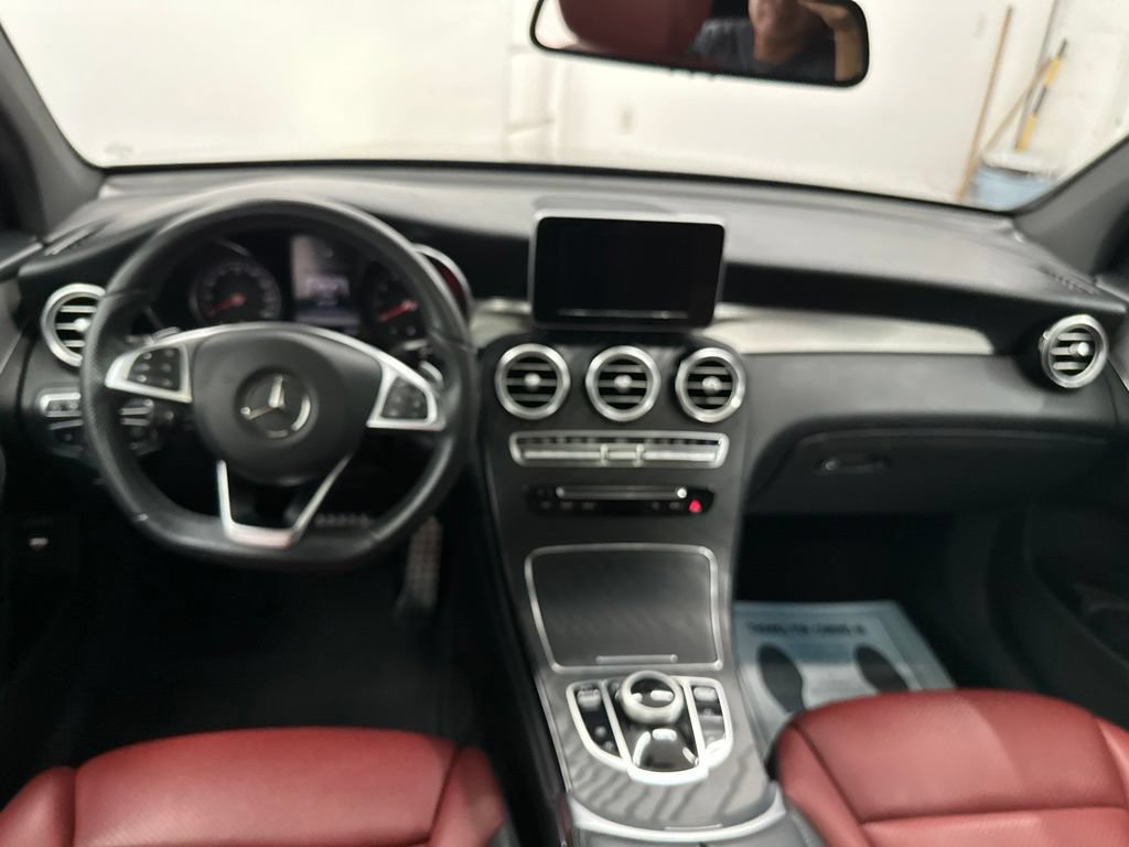 Used 2019 Mercedes-Benz GLC 300 4MATIC Coupe image 22