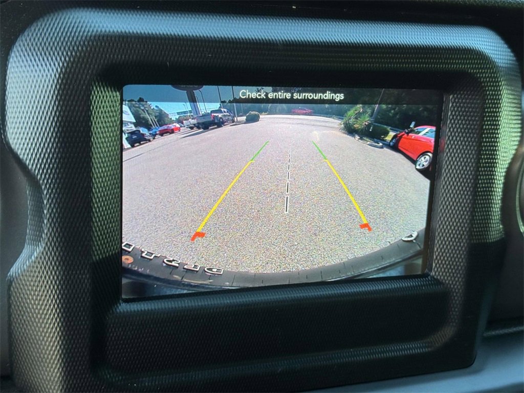 Used 2022 Jeep Wrangler Willys image 4