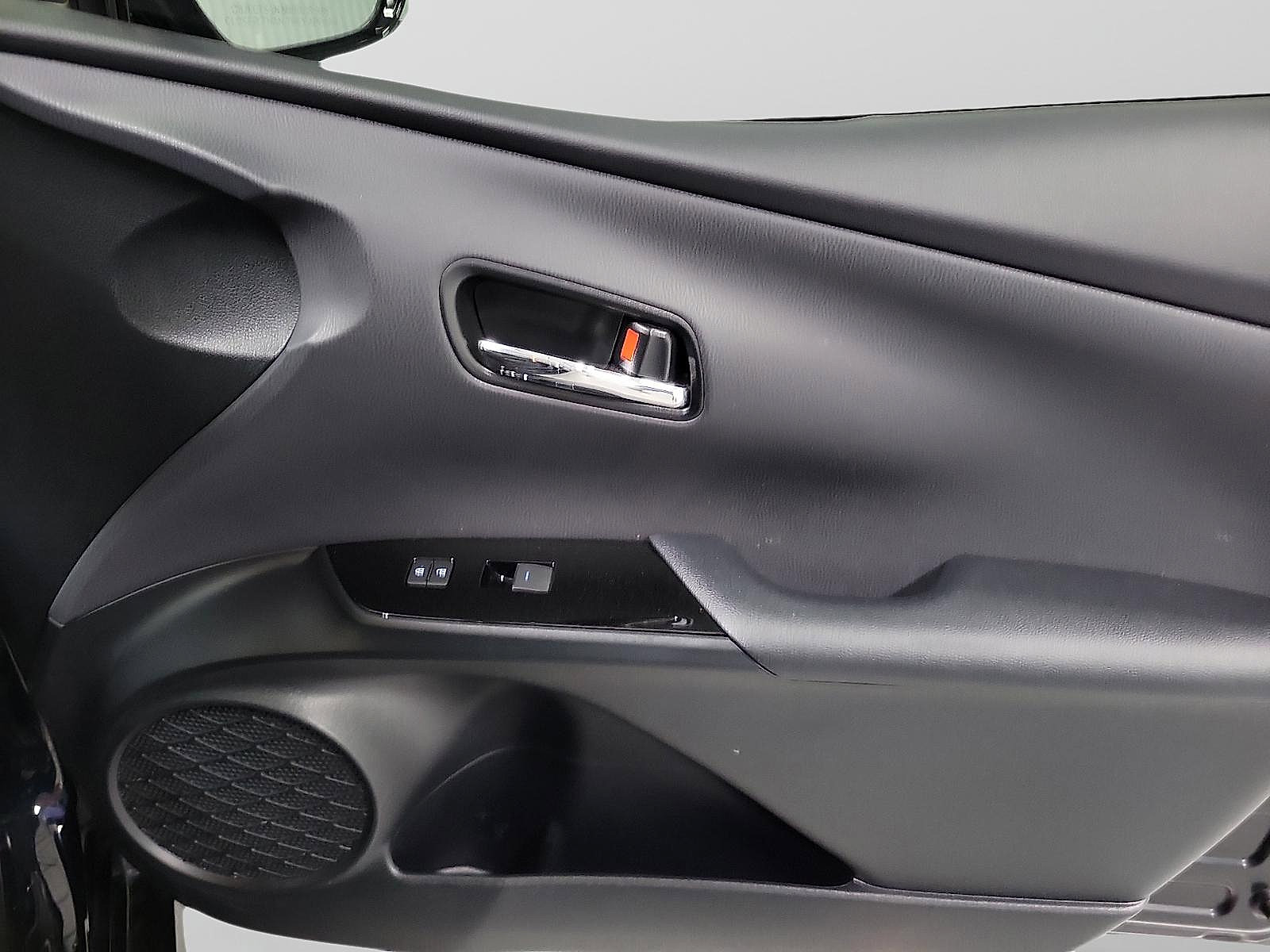 Certified 2019 Toyota Prius Limited image 15