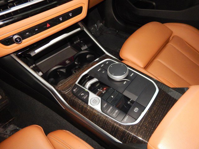 Used 2023 BMW 330i xDrive Sedan w/ M Sport Package image 28