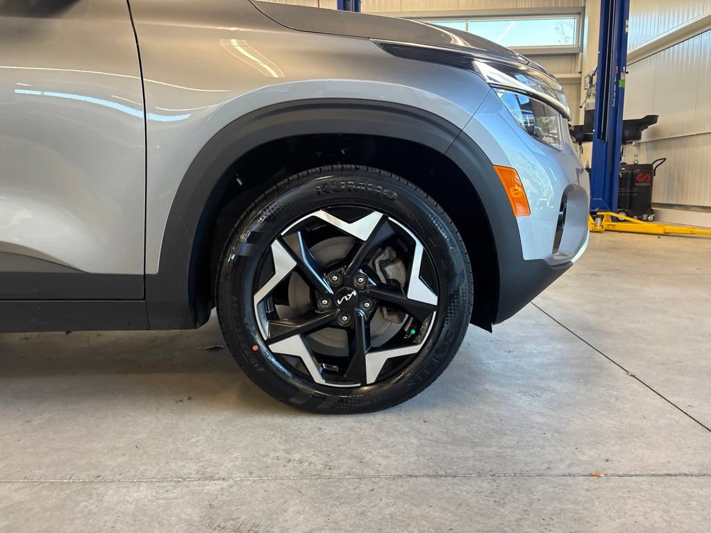 Certified 2024 Kia Seltos EX AWD/4WD image 33