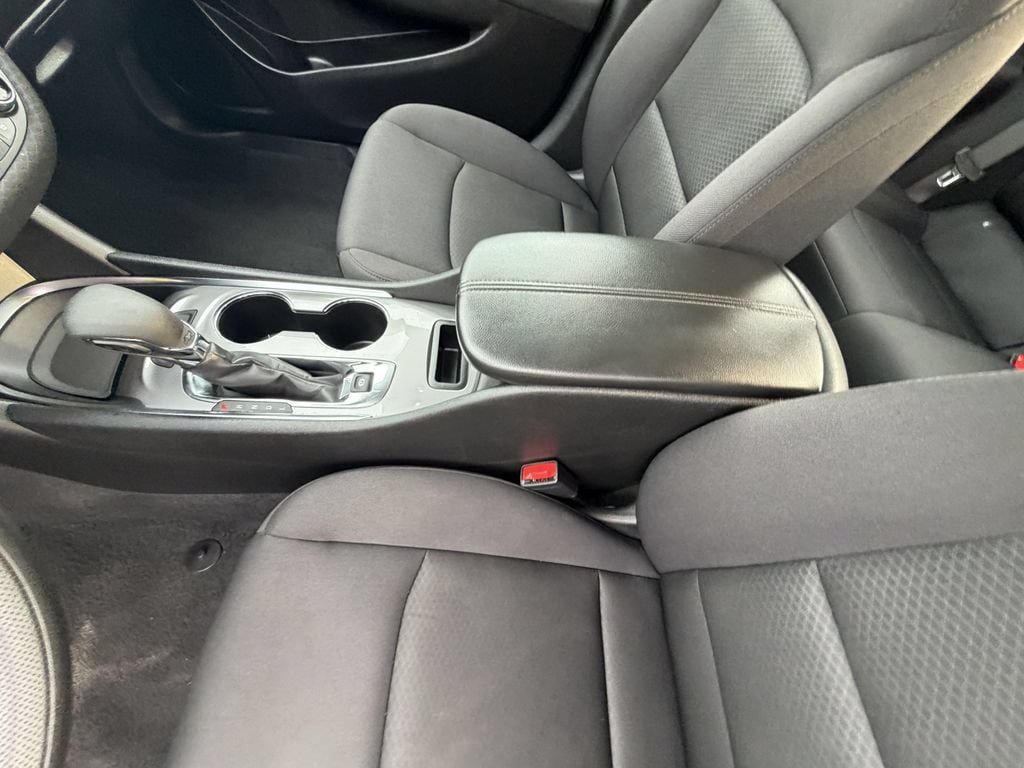 Used 2024 Chevrolet Malibu LT FWD image 18